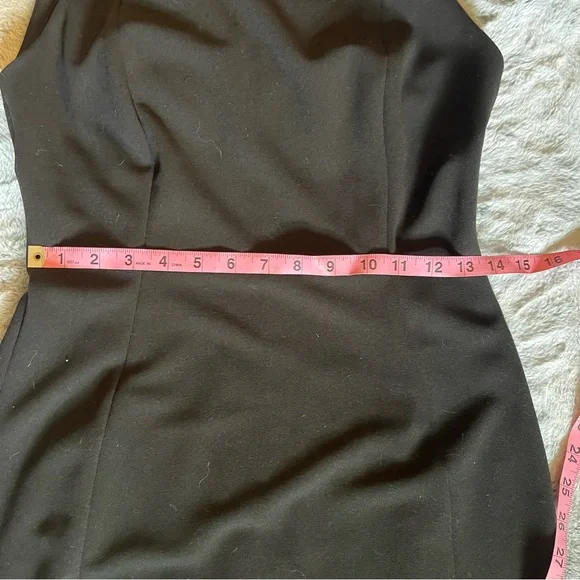 Classic Calvin Klein Seamed Sheath Midi Dress with Bow in Size 4 - Picture 7 of 14